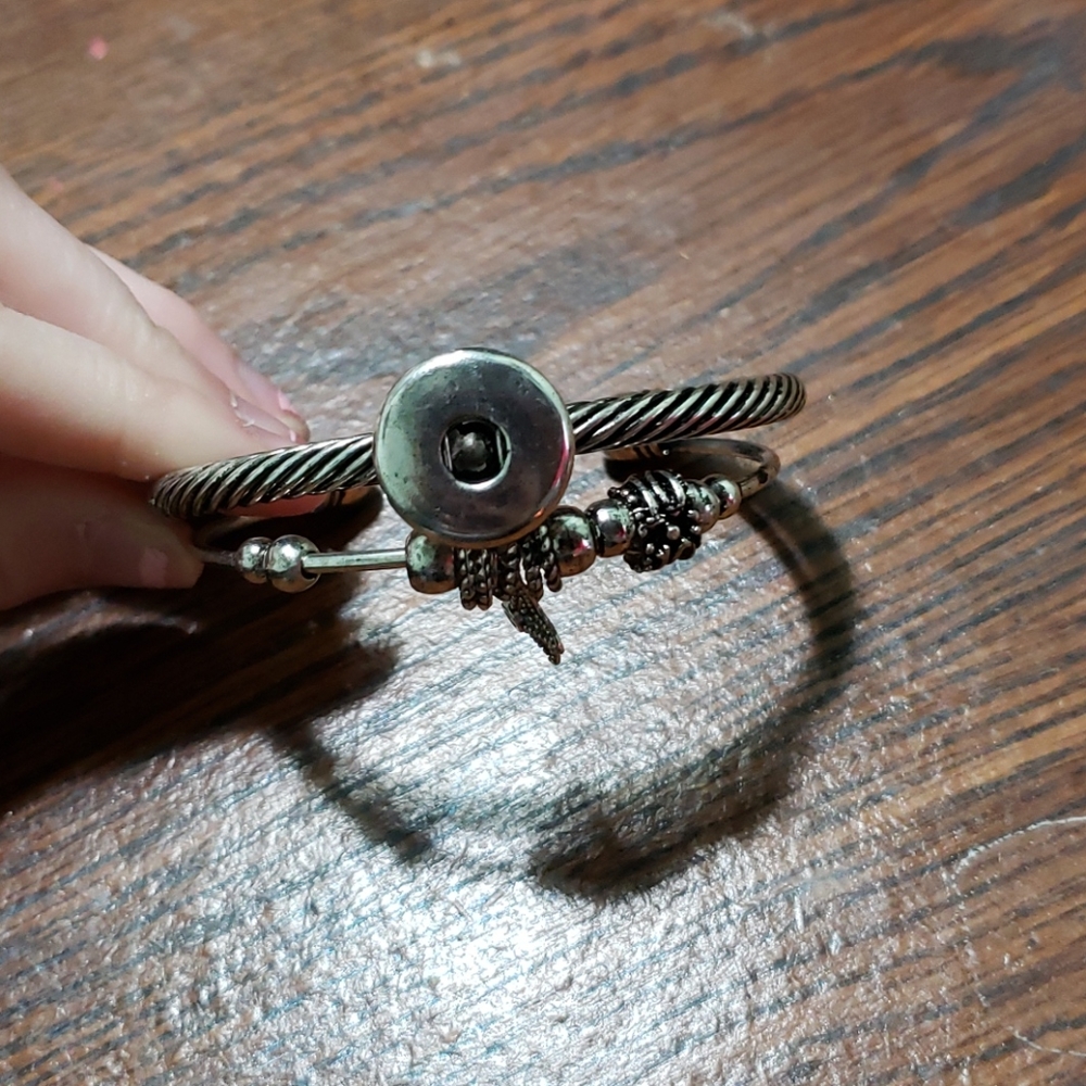 🦋🎁Snap jewelry bracelet